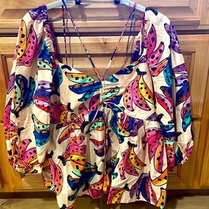 FarmRio multi colored top size M new with tags